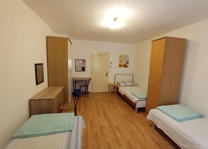 בית הארחה With Wifi - 23254